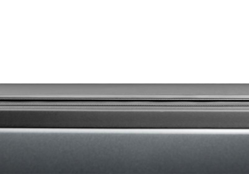 BAK 20-21 Chevy Silverado/GM Sierra 2500/3500 HD Revolver X4s 8.2ft Bed Cover - BOLT Motorsports